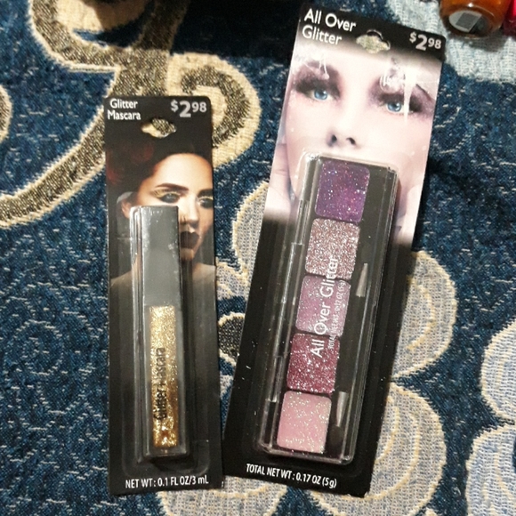 Lipstick - Picture 5 of 5